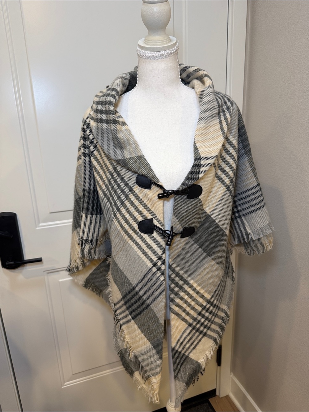 Sonoma Plaid Hooded Toggle Poncho - Cream & Gray